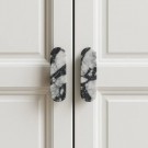 Super White Calacatta Lineo møbelhåndtak i marmor thumbnail